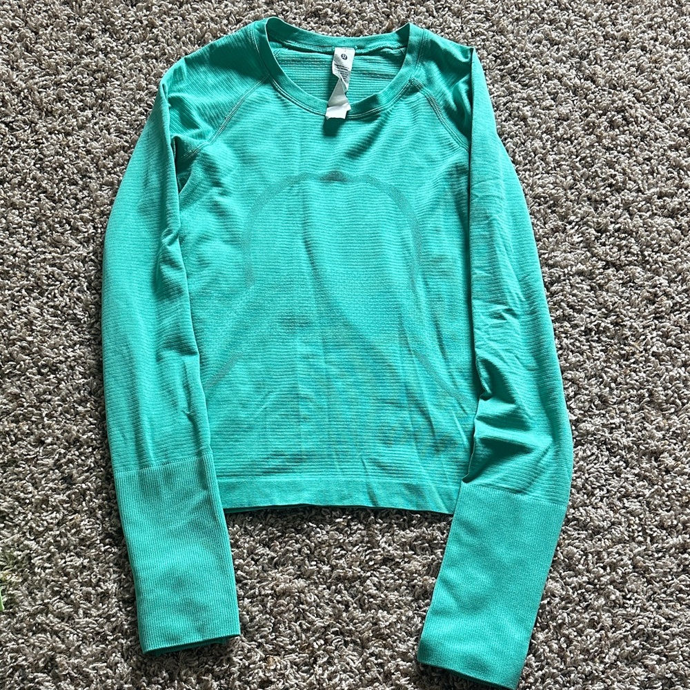 lululemon athletica Teal Crew Neck Long Sleeve size 2